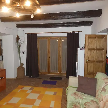 Reka Apartmanhaz 아파트 벨렌체